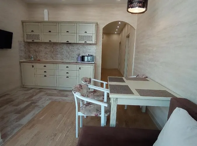 Frantsuzky Bulvar 60 G