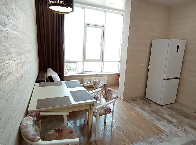 Apartman Frantsuzky Bulvar 60 G *