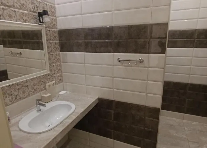 Frantsuzky Bulvar 60 G Apartman *