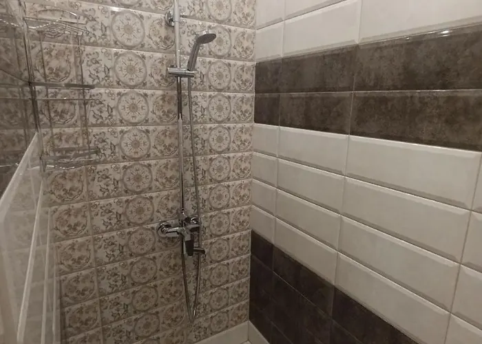 Frantsuzky Bulvar 60 G *